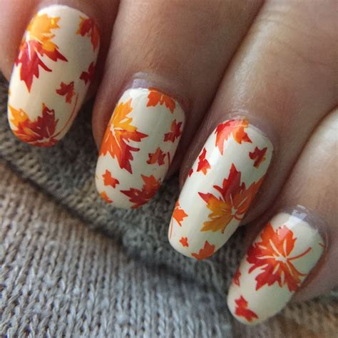 autumn leaf nails